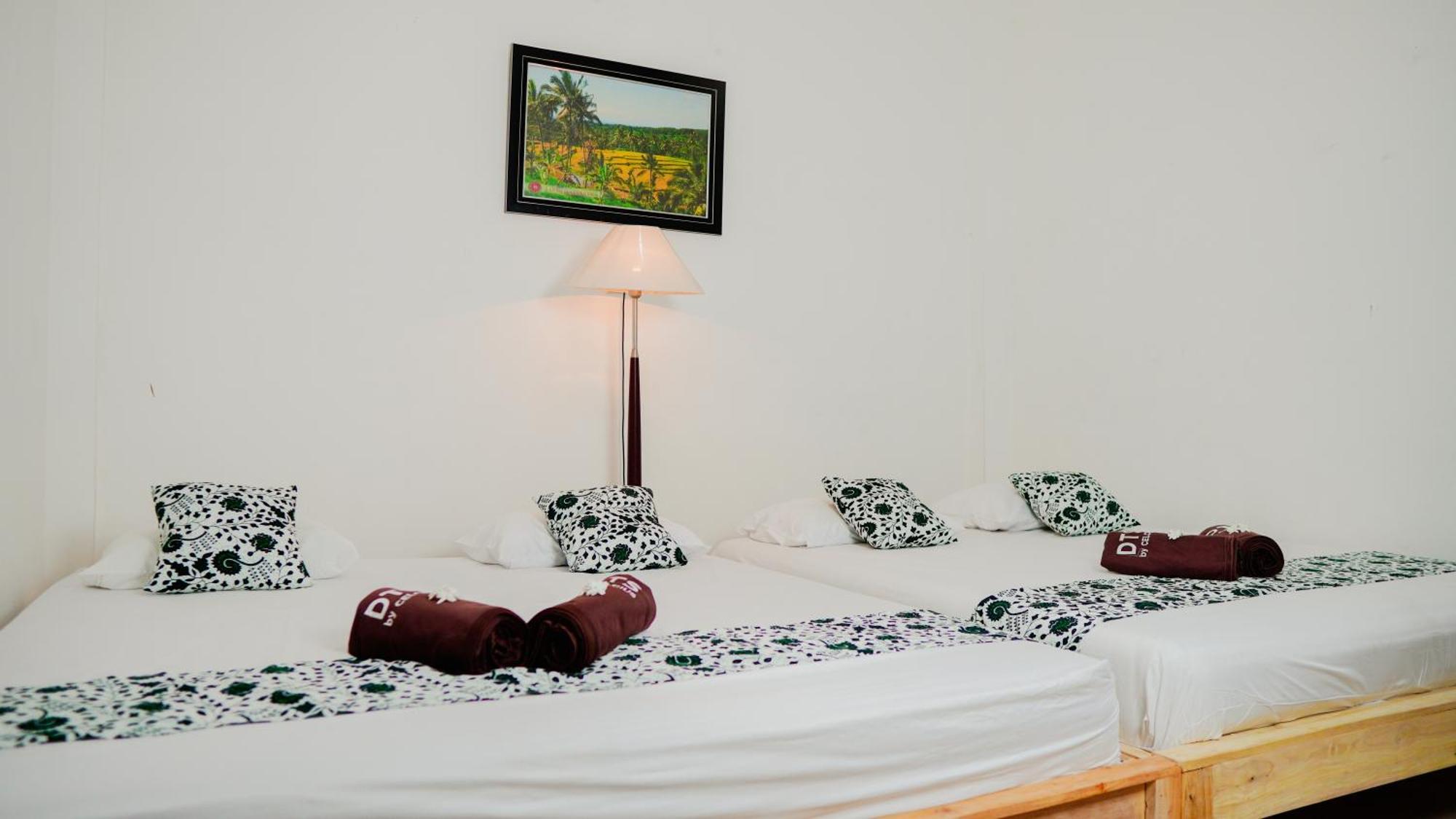 Dormitory Tourism Sritanjung Banyuwangi By Gajahsora Management Exteriér fotografie